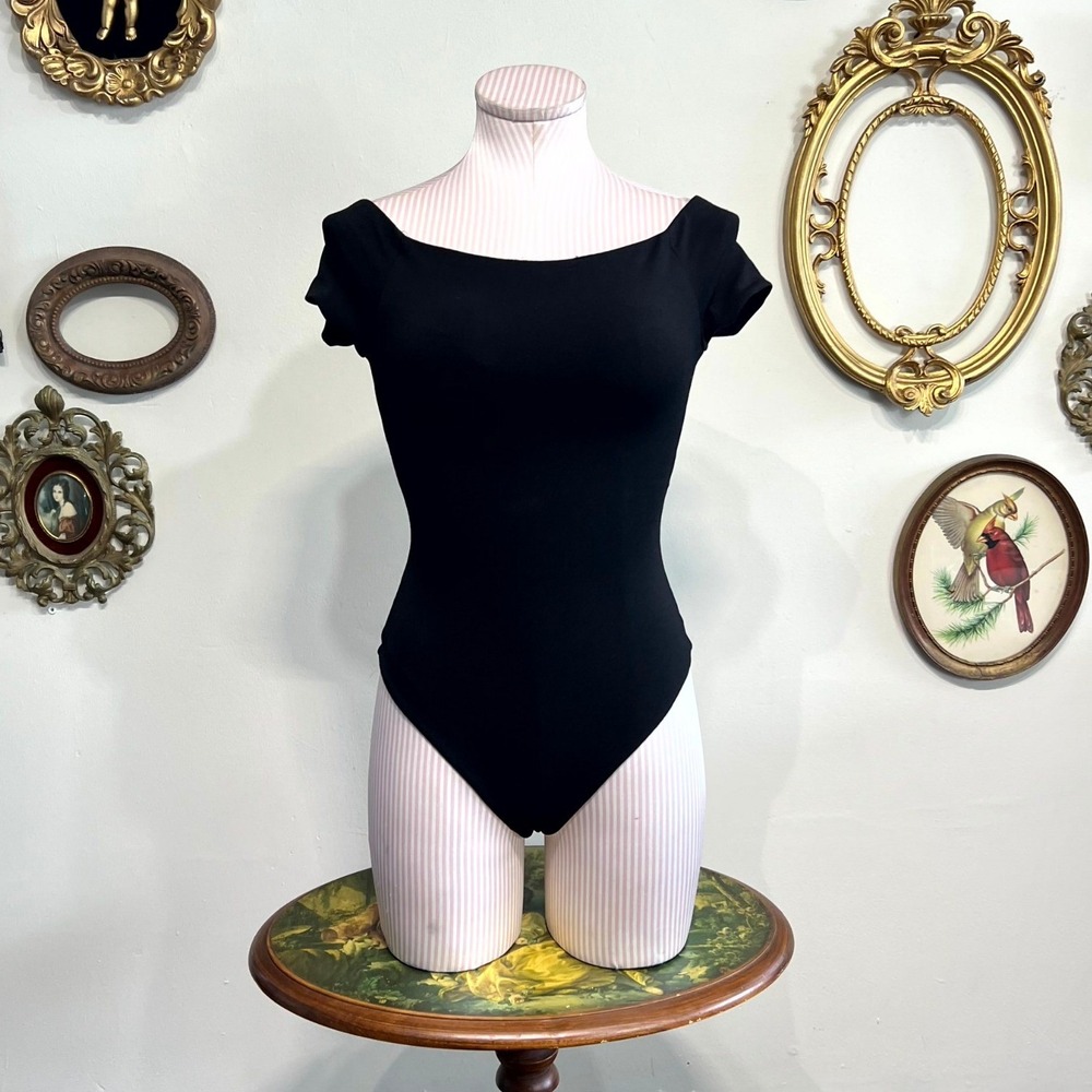 Alice + Olivia AIR Off-the-Shoulder Bodysuit XS